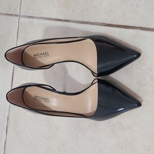 Brand new Michael Kors pumps